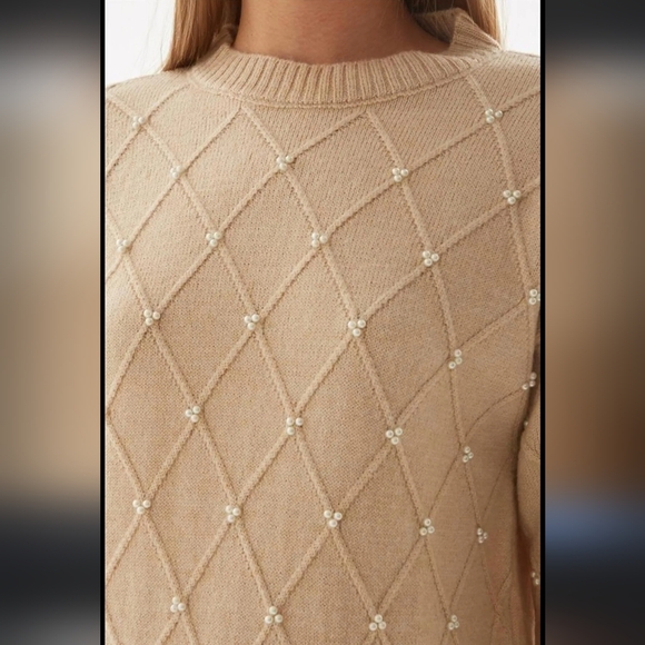 NWT ASTR the Label WOOL blend Diamond Pearl Embellished Puff long sleeve sweater - Picture 1 of 16